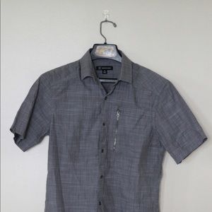 International Concepts Button Down